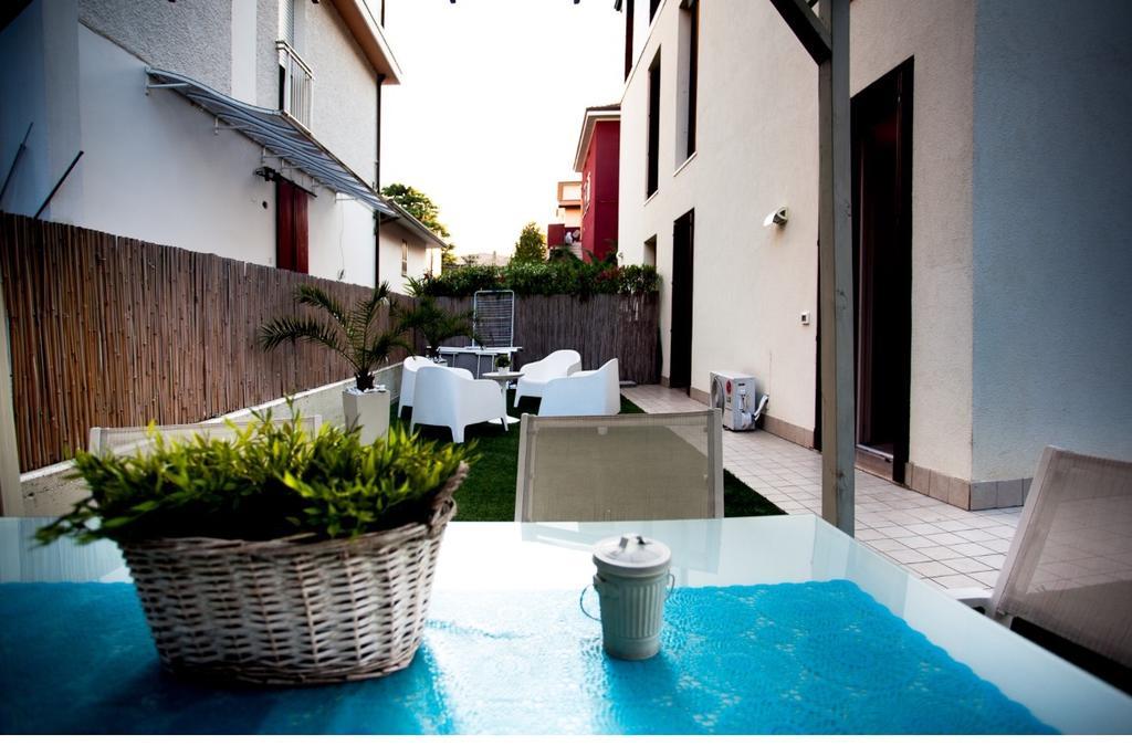 Casa Mia Apartment Desenzano del Garda Bagian luar foto