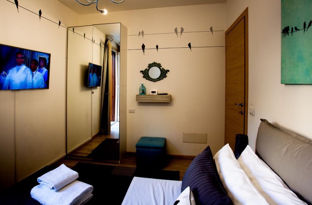 Casa Mia Apartment Desenzano del Garda Bagian luar foto