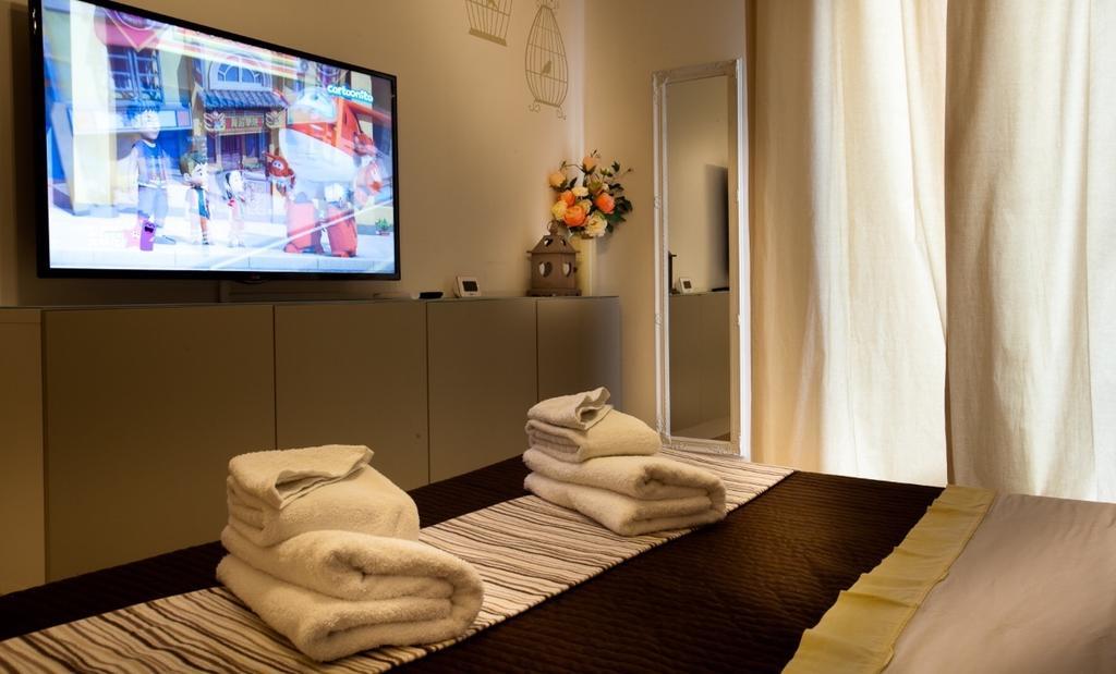 Casa Mia Apartment Desenzano del Garda Bagian luar foto